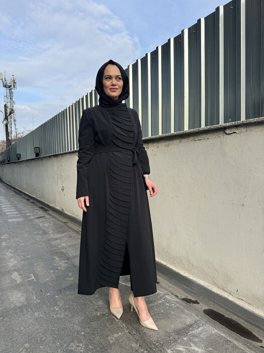 MissWhence Önü Parça Detaylı Kemerli Pardesü SİYAH - 3